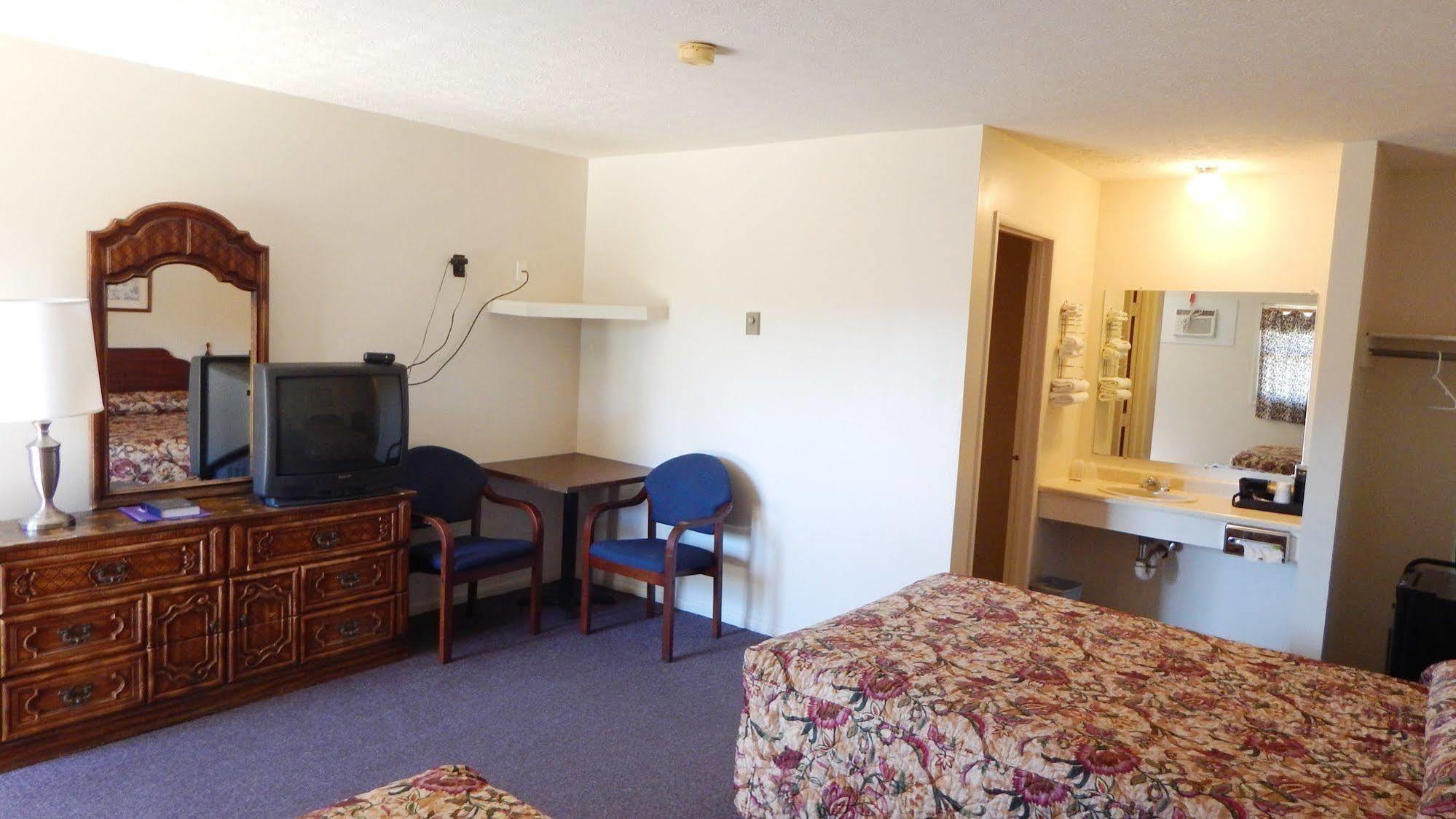 Dry Ridge Motor Inn المظهر الخارجي الصورة